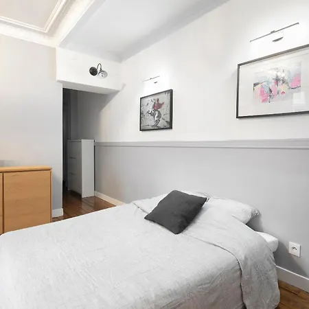 T2 Spacieux A 19e - Parc De La Apartamento *