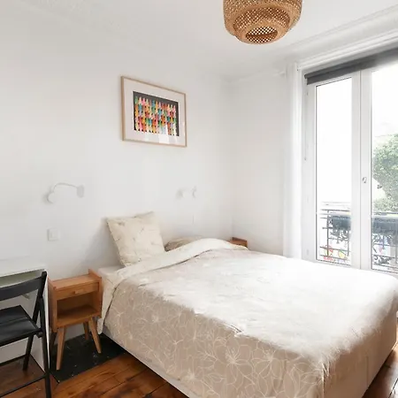 T2 Spacieux à 19e - Parc De La Paris