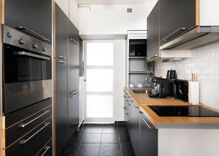 Appartamento T2 Spacieux à 19e - Parc De La